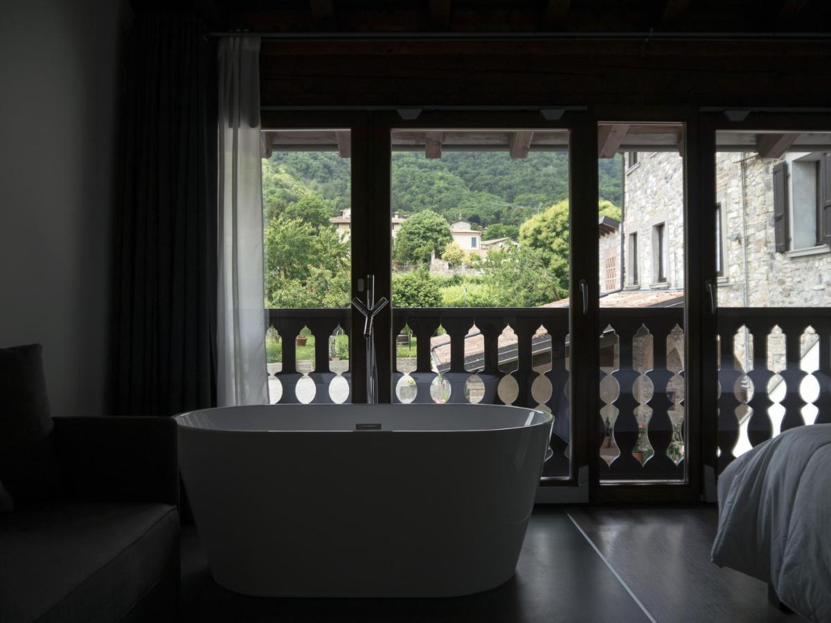 La Terrazza Sulle Vigne B&B Corte Franca Exteriér fotografie