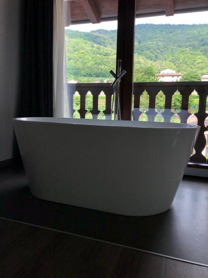 La Terrazza Sulle Vigne B&B Corte Franca Exteriér fotografie