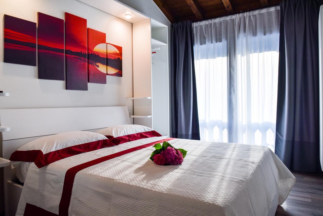 La Terrazza Sulle Vigne B&B Corte Franca Exteriér fotografie